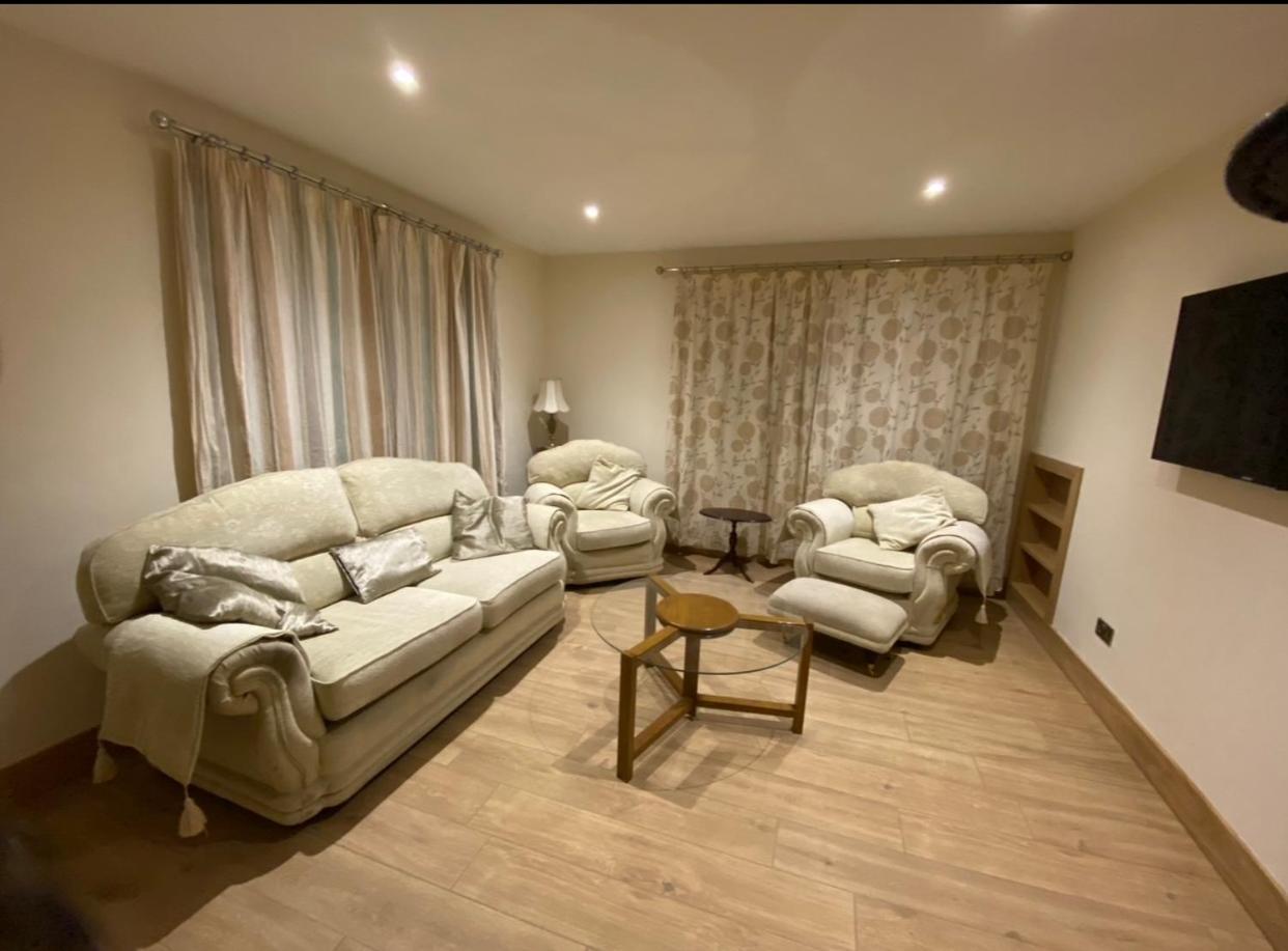 Villa The Annex At Meeks Park Immaculate 2 Bed Alloa Exterior foto